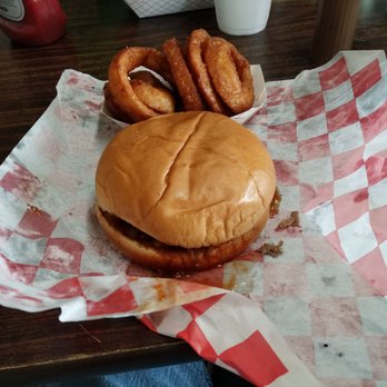 J T's Drive In - Brisket Burger and Onion Rings - Barbeque Near Me - Childress, Texas J T's Drive In - Brisket Burger and Onion Rings - Barbeque Near Me - Childress, Texas
