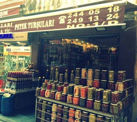 Arıoğulları Petek Turşuları by null