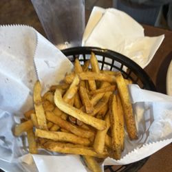 Wall Street Grill - Fries were a solid 7/10. They were good, but nothing special. They needed just a little pepper and were great, especially dipped in ranch.