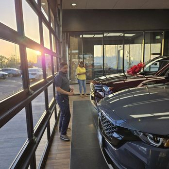 Mazda Roseville - Car Dealers Near Me - Roseville, California