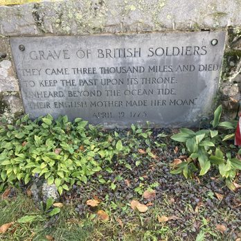 North Bridge - Grave of British Soldiers - Landmarks & Historical Buildings Near Me - Concord, Massachusetts