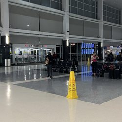 BWI Thurgood Marshall Airport - Concourse E - Rental Area