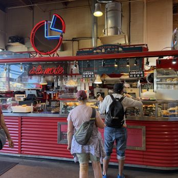 A La Mode - Bakeries Near Me - Vancouver, British Columbia A La Mode - Bakeries Near Me - Vancouver, British Columbia