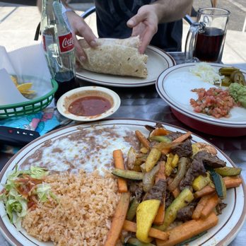El Caminito Mexican Restaurant - Mexican Near Me - Sunnyvale, California El Caminito Mexican Restaurant - Mexican Near Me - Sunnyvale, California