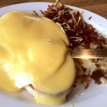 Flap Jacks Pancake House - Eggs Benedict - Pancakes Near Me - Indianapolis, Indiana