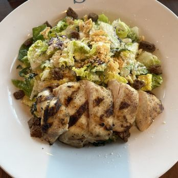 SAVR - Chicken Caesar salad - American Near Me - Boston, Massachusetts SAVR - Chicken Caesar salad - American Near Me - Boston, Massachusetts