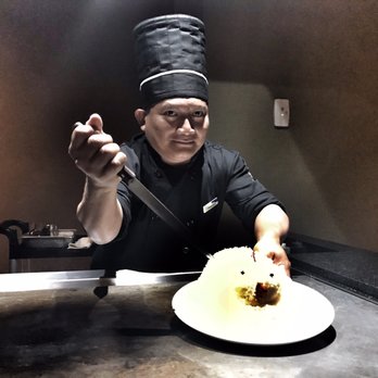 Sumptuori - Little chicken - Japanese Near Me - Cancún, ROO