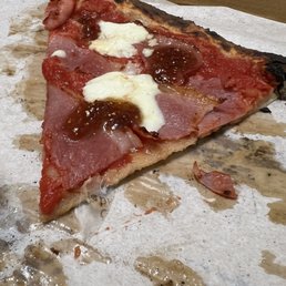 Plastic in pizza. Plastic in pizza.