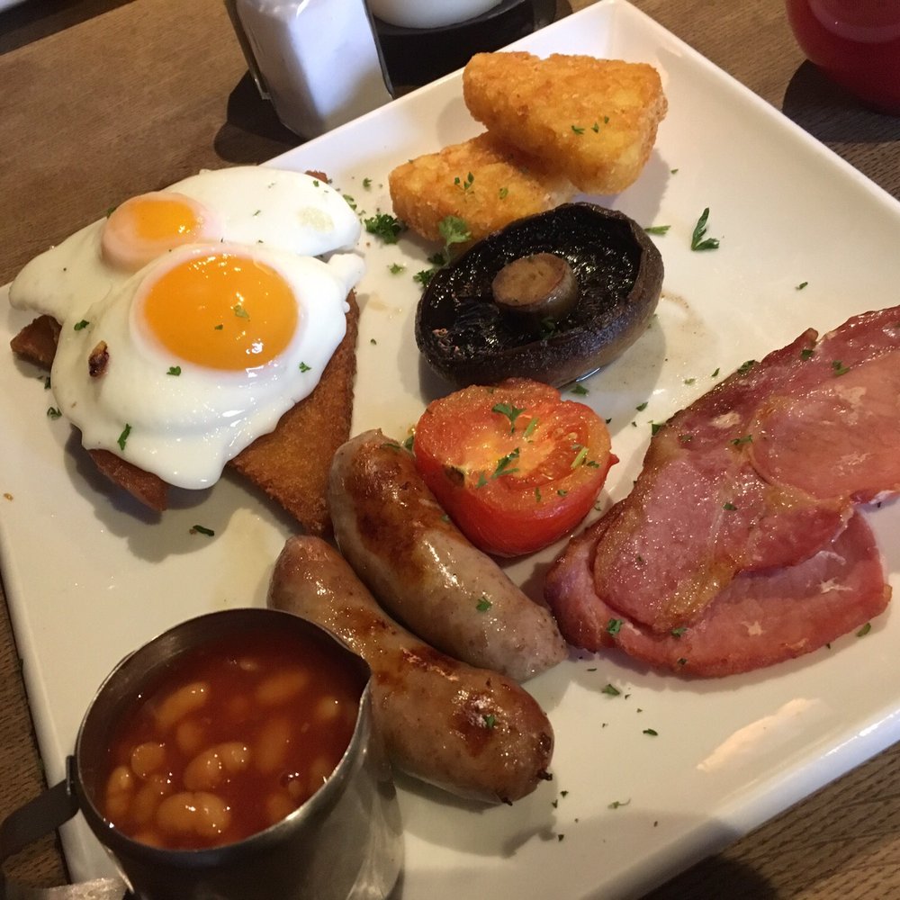 Ultimate breakfast. They forgot the pudding it came with. Ultimate breakfast. They forgot the pudding it came with.