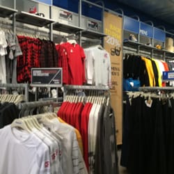 Reebok Outlet