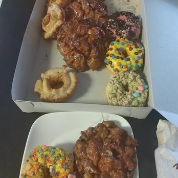 Donuts & Yogurt - Lovely - Ice Cream & Frozen Yogurt Near Me - Tracy, California