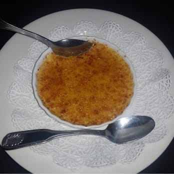 Vintage On 5th - Creme brûlée it was classic and excellent - New American Near Me - Crystal River, Florida Vintage On 5th - Creme brûlée it was classic and excellent - New American Near Me - Crystal River, Florida
