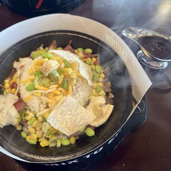 Sizzling House - Sizzling Us Wagyu Beef Rice with pepper sauce - Asian Fusion Near Me - San Diego, California Sizzling House - Sizzling Us Wagyu Beef Rice with pepper sauce - Asian Fusion Near Me - San Diego, California