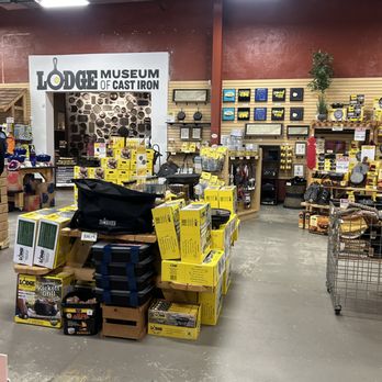 Lodge Factory Store - Outlet Stores Near Me - South Pittsburg, Tennessee Lodge Factory Store - Outlet Stores Near Me - South Pittsburg, Tennessee