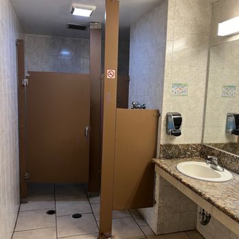 Sakura - Bathroom - Sushi Bars Near Me - Mililani, Hawaii