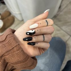 Fan Nails & Spa