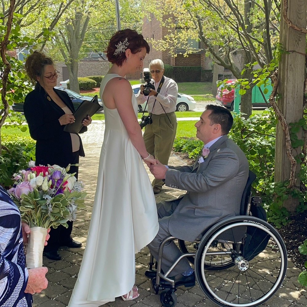 Hundreds of couples rush to marry in Wisconsin – Twin Cities, image size:1000x1000