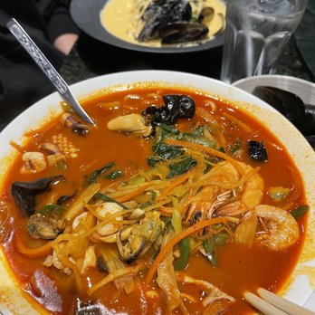 Lab No.1 - Jjampong - Asian Fusion Near Me - Centreville, Virginia