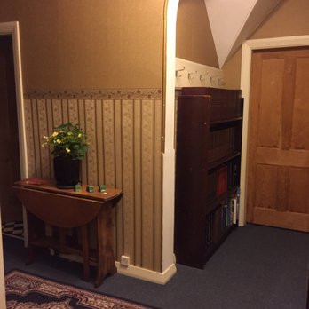 Hulmes Court Bed & Breakfast - Home Services Near Me - Dunedin, OTA