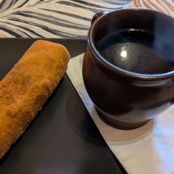 Restauracja Prochownia - "Barszcz z Krokietem"  (Bortschsch mit Krokette). , 31 zl
