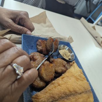 FishScale - Burgers Near Me - Washington, DC, District of Columbia