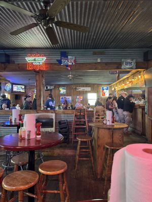 Koppe Bridge Bar & Grill by null