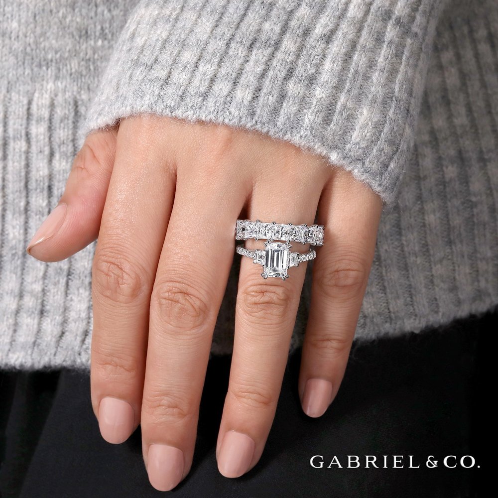 PUGH’S DIAMOND JEWELERS 12 Photos 1202 Brandywine Blvd, Zanesville, Ohio Jewelry Phone