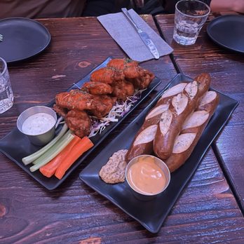 Wizards & Wands - BBQ Wings and Pretzel Sticks - Beer Bar Near Me - San Francisco, California