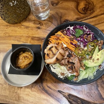 City Perch Kitchen + Bar - CHICKEN SPRING 'ROLL' BOWL (12.16.24) - New American Near Me - North Bethesda, Maryland City Perch Kitchen + Bar - CHICKEN SPRING 'ROLL' BOWL (12.16.24) - New American Near Me - North Bethesda, Maryland