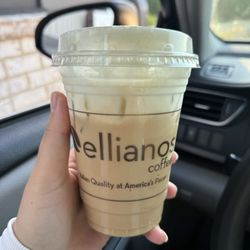 Ellianos Coffee - Iced Vanilla Latte with Pistachio Cream Cold foam