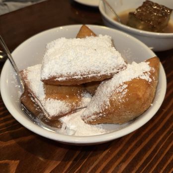Angeline's Louisiana Kitchen - Beignets - Cajun/Creole Near Me - Berkeley, California Angeline's Louisiana Kitchen - Beignets - Cajun/Creole Near Me - Berkeley, California