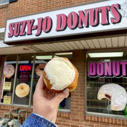Suzy-Jo Donuts - Cherry cheese