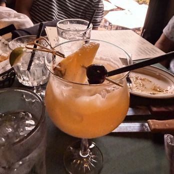 Las Palmas - Piña colada - Mexican Near Me - Dallas, Texas