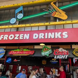 Andy’s Grille