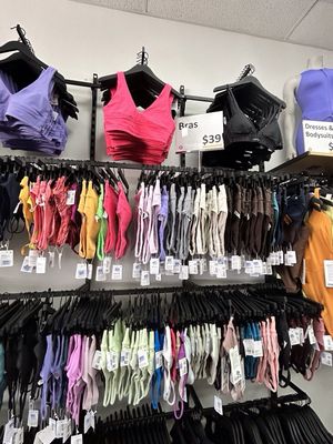 lululemon North Georgia Premium Outlets by null