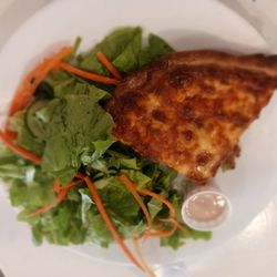 Threefold Cafe - Quiche with salad