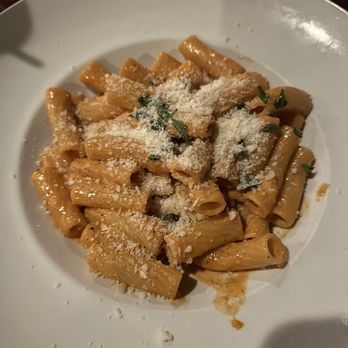 Cafe Italia - rigatoni a la vodka! recommend! - Italian Near Me - Grapevine, Texas