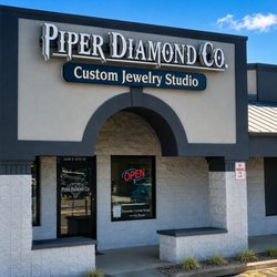 Piper Diamond Co. / Custom Jewelry Studio - Piper Diamond Co. Custom Jewelry Studio storefront in Vincennes, IN, specializing in custom jewelry, diamond engagement rings...