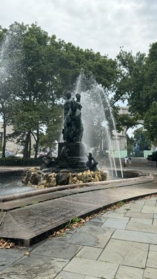 Grand Army Plaza by null