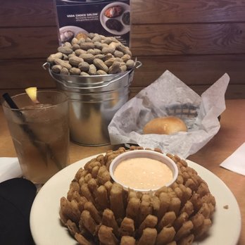 Texas Roadhouse - Cactus Blossom app - Barbeque Near Me - Denver, Colorado Texas Roadhouse - Cactus Blossom app - Barbeque Near Me - Denver, Colorado