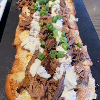 Kenwood's Kitchen & Tap - Brisket flatbread - Comfort Food Near Me - Costa Mesa, California Kenwood's Kitchen & Tap - Brisket flatbread - Comfort Food Near Me - Costa Mesa, California