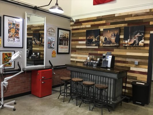 LATHER & FADE SHOP NOTRE DAME - Updated January 2025 - 16 Photos - 1639