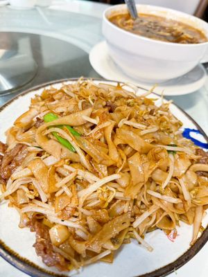 East Garden Restaurant by null