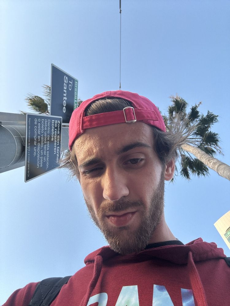 LA FARMACIA LA MAS BARATA Updated September 2024 Av. Constitución 915, Tijuana, Baja