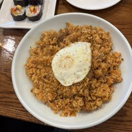 Kimchi Fried Rice /----- /Gimbap /--/
