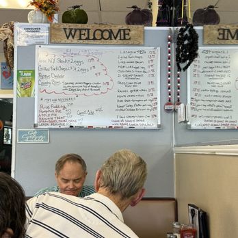 Suzi's Restaurant - Menu - Breakfast & Brunch Near Me - Largo, Florida