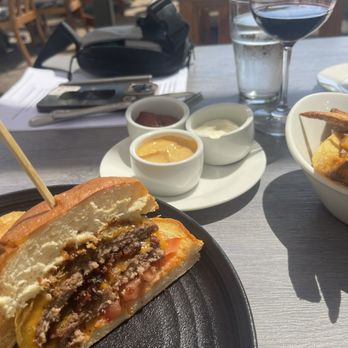 Leoness Cellars - Double patty cheese burger - Venues & Event Spaces Near Me - Temecula, California