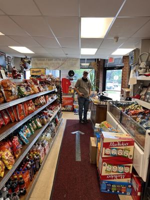 Ernie's Market by null