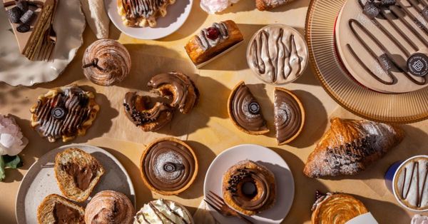 Paris Baguette by null