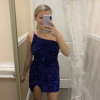 Custom Fit Alterations - Sewing & Alterations Near Me - Knoxville, Tennessee Custom Fit Alterations - Sewing & Alterations Near Me - Knoxville, Tennessee